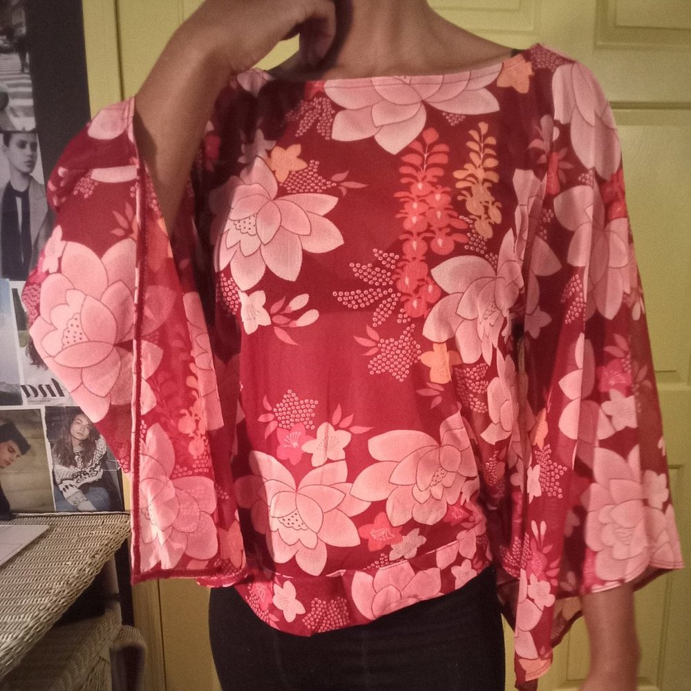 New York and Co. flowy silhouette blouse with billowy sleeves.